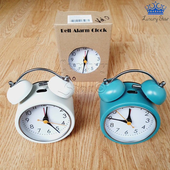 Alarma Reloj Analogo Mesa Despertador Luz Metalico Timbre